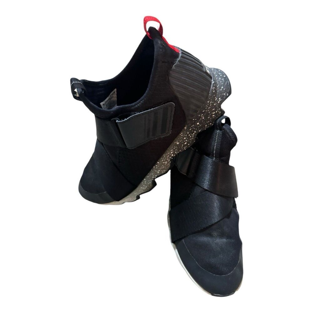SOREL‎ Kinetic Slip On Sneakers Scalloped Soles in Black LL3645-011 Women's 8.5